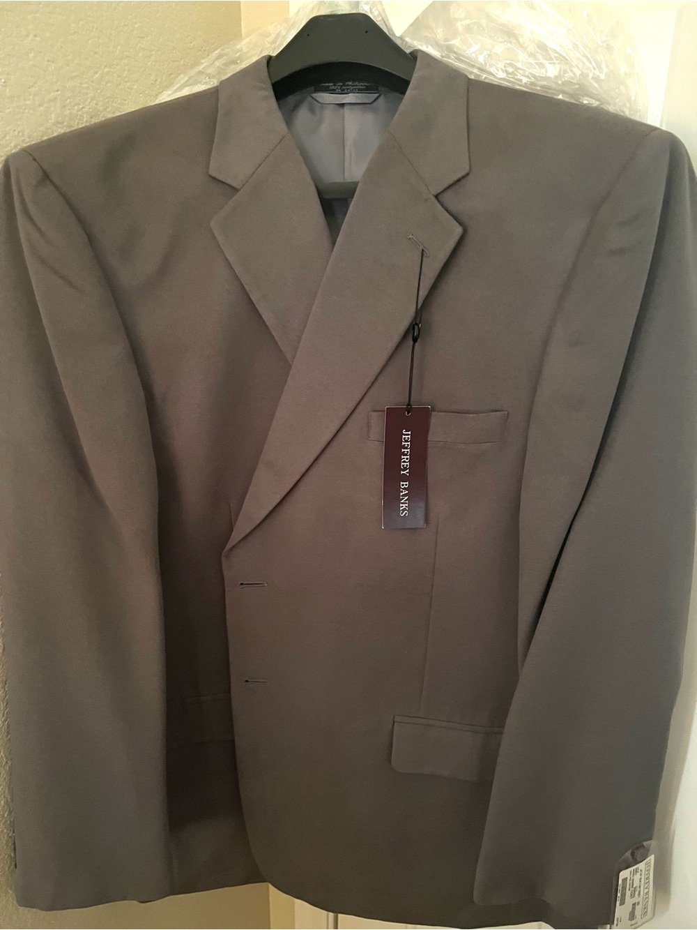 Supra Gray Double-Breasted Men's Suit Jacket